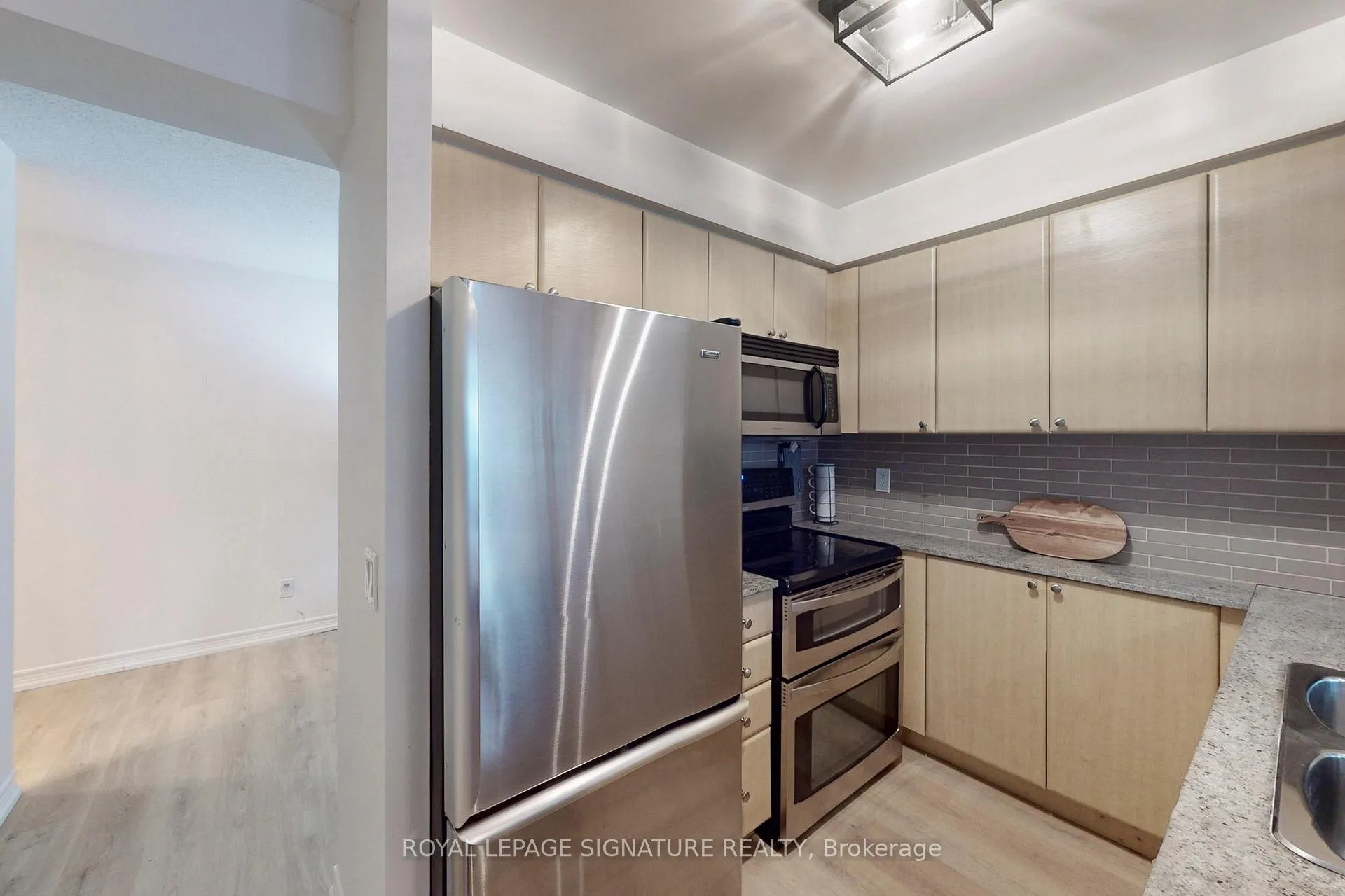 Photo 16 of Unit 1411, 763 Bay Street, Toronto, Bay Street Corridor — HOMEH