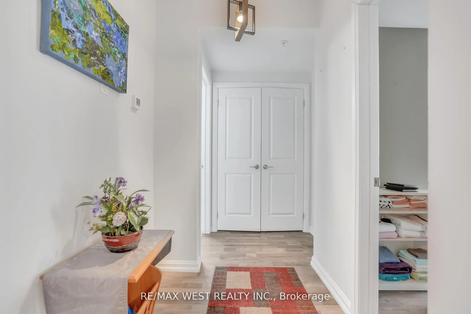 Photo 6 of Unit 309, 302 Essa Road, Barrie, Ardagh — HOMEH