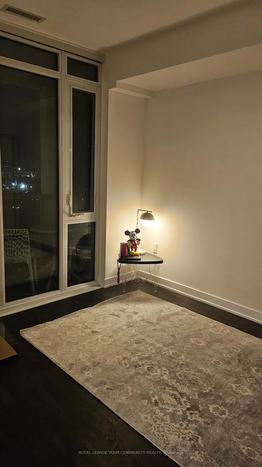 Photo 5 of Unit 1711, 27 Bathurst Street, Toronto, Waterfront Communities — HOMEH