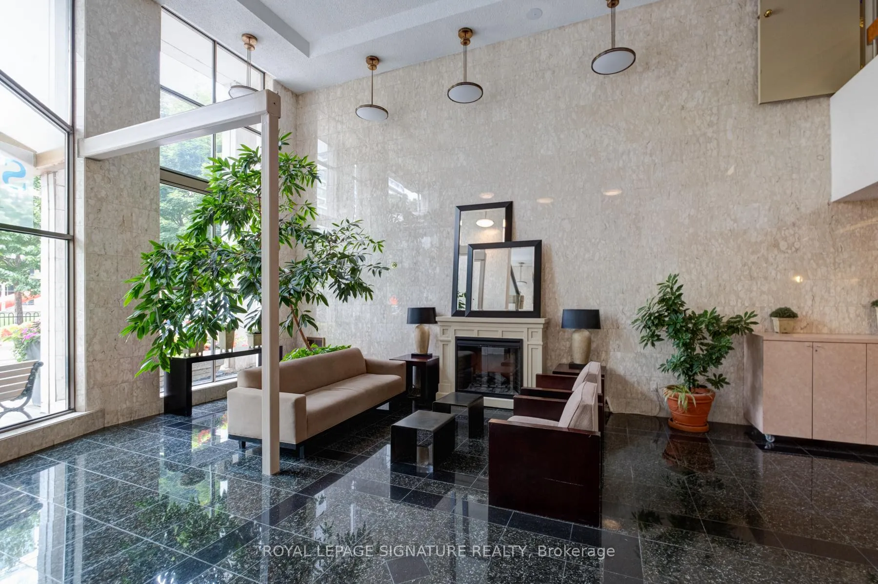Photo 22 of Unit 422, 65 Scadding Avenue, Toronto, Waterfront Communities — HOMEH