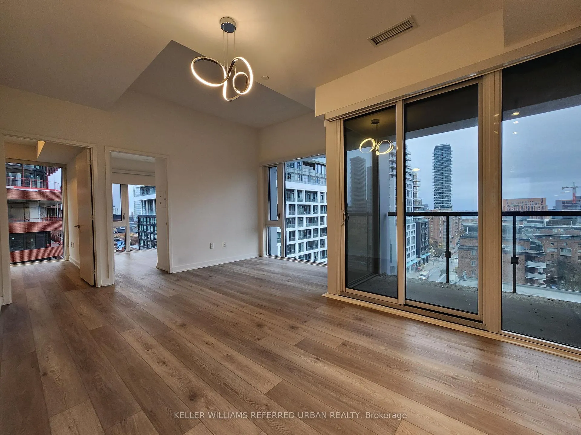 Photo 13 of Unit 915, 158 Front Street E, Toronto, Moss Park — HOMEH