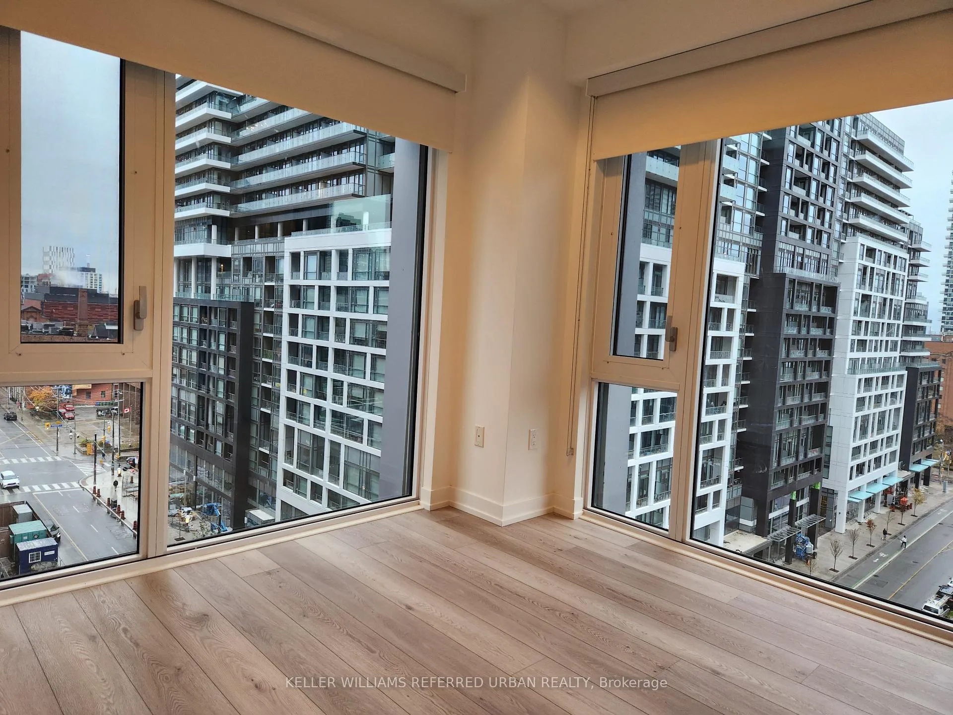 Photo 15 of Unit 915, 158 Front Street E, Toronto, Moss Park — HOMEH