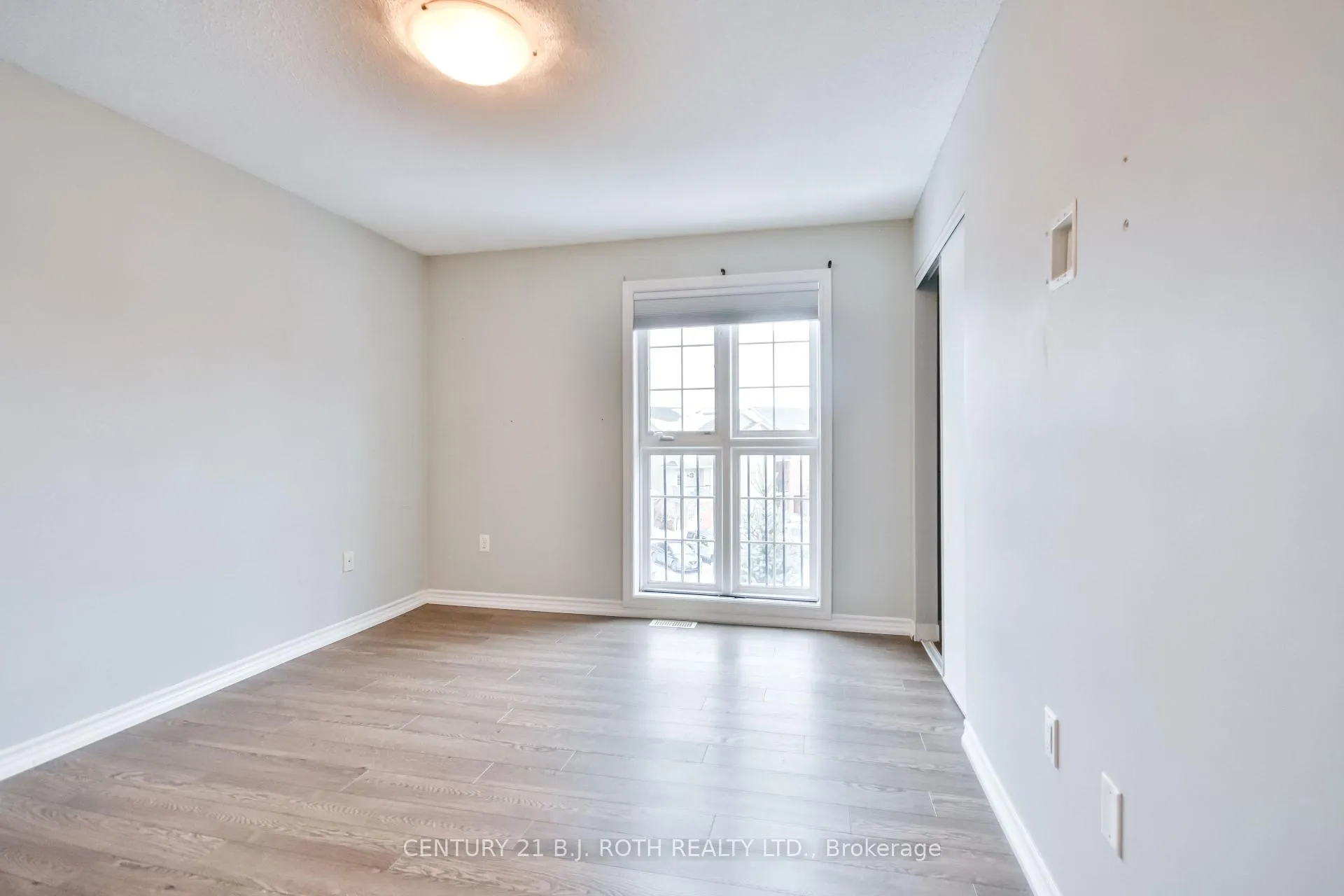 Photo 17 of Unit 7, 51 Ferndale Drive, Barrie, Ardagh — HOMEH