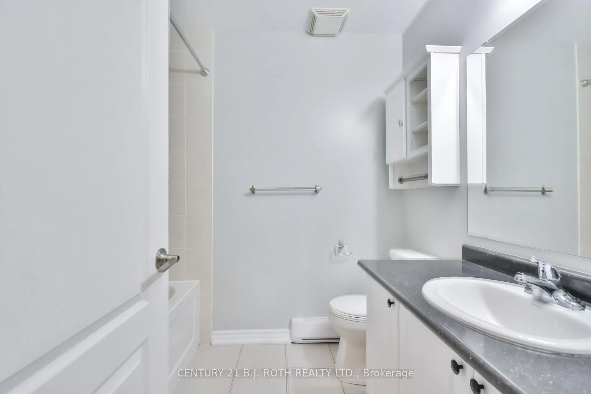 Photo 19 of Unit 7, 51 Ferndale Drive, Barrie, Ardagh — HOMEH
