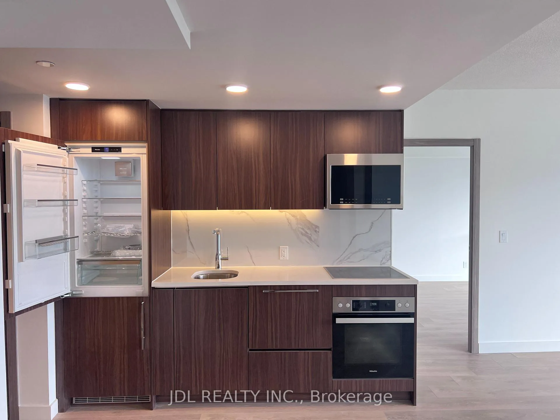 Photo 17 of Unit 5002, 38 Widmer Street, Toronto, Waterfront Communities — HOMEH