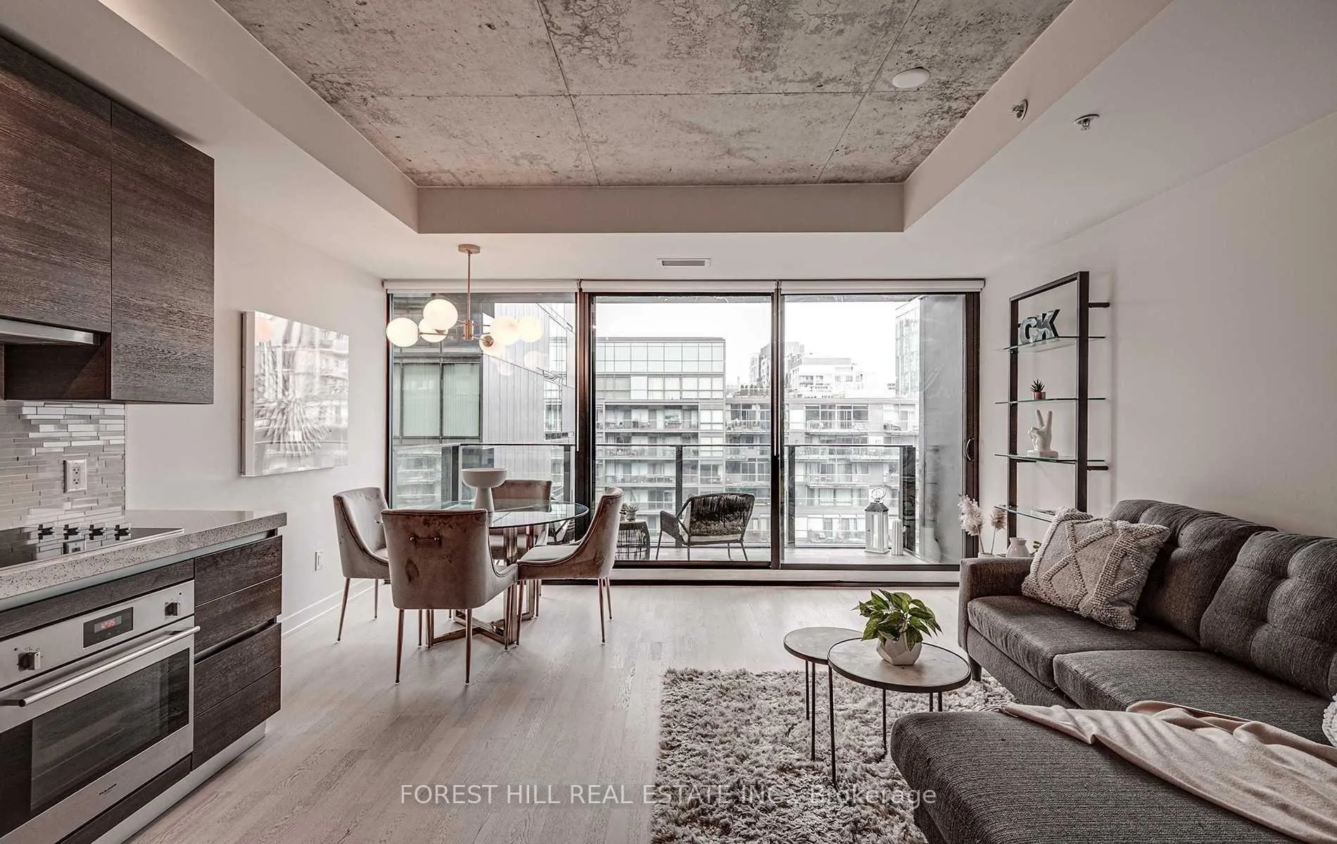 Photo 1 of Unit 811, 629 King Street, Toronto, Waterfront Communities — HOMEH