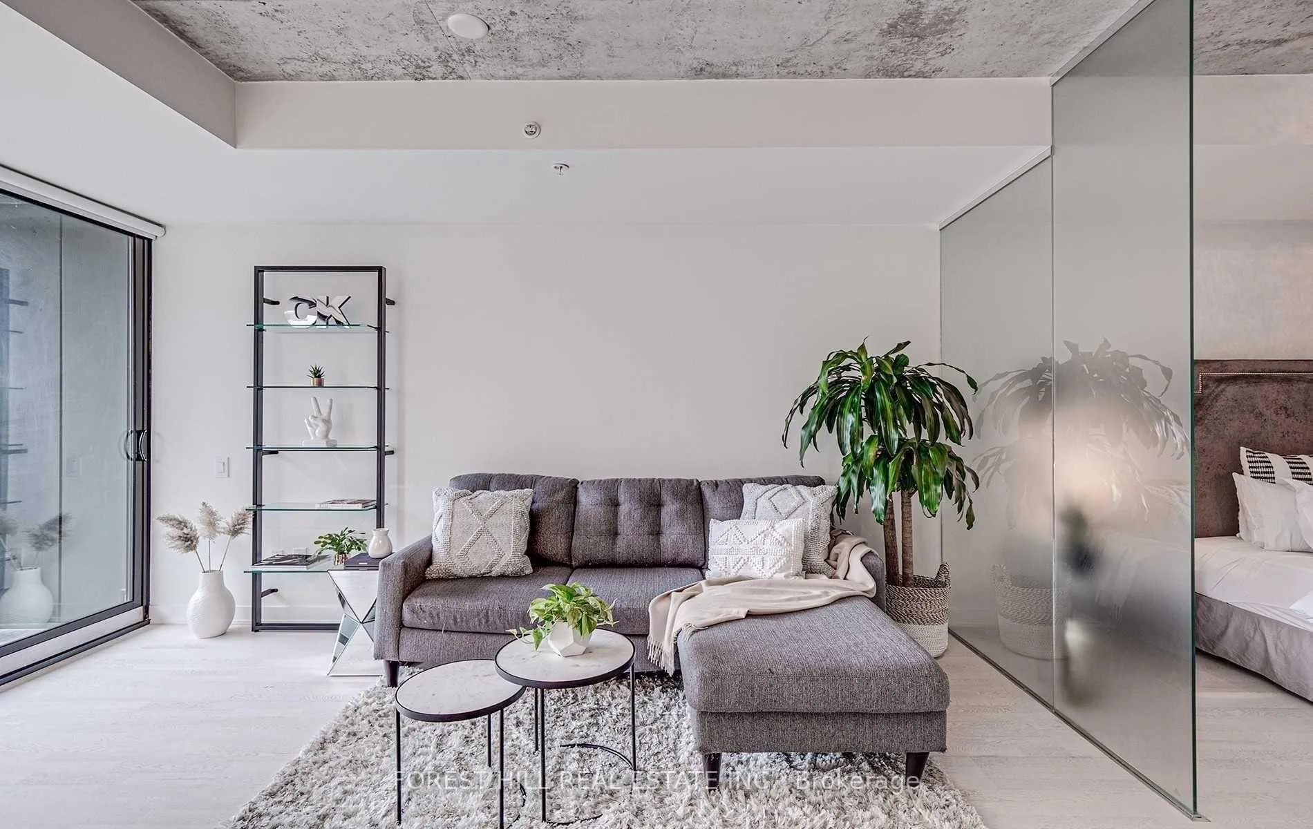 Photo 3 of Unit 811, 629 King Street, Toronto, Waterfront Communities — HOMEH