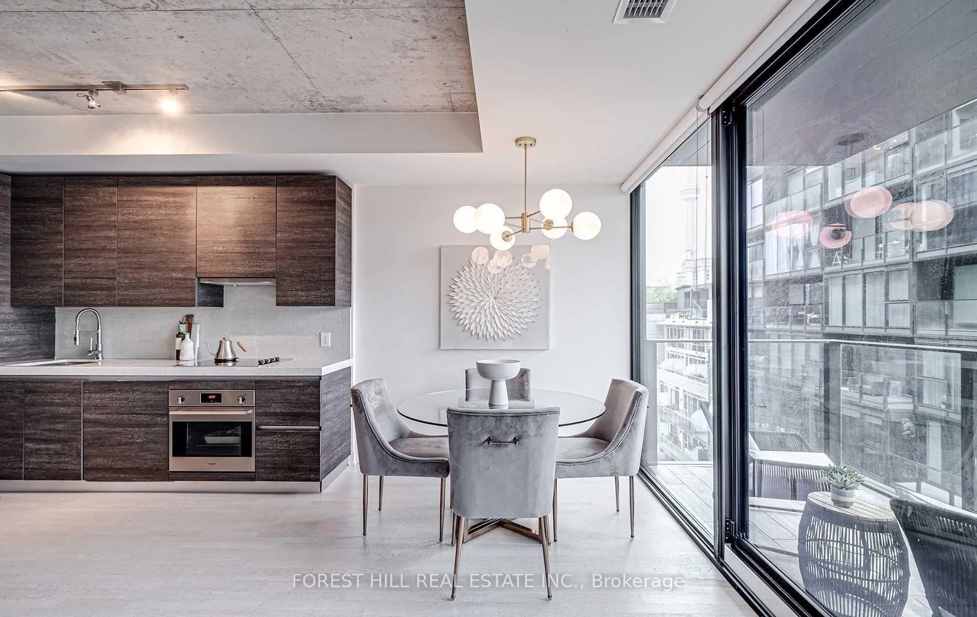 Photo 7 of Unit 811, 629 King Street, Toronto, Waterfront Communities — HOMEH
