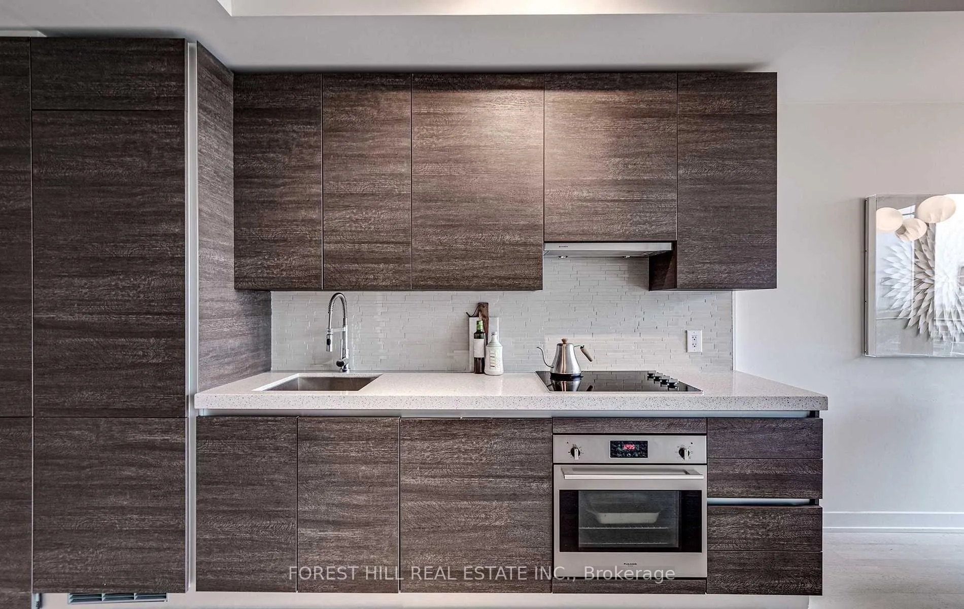 Photo 9 of Unit 811, 629 King Street, Toronto, Waterfront Communities — HOMEH