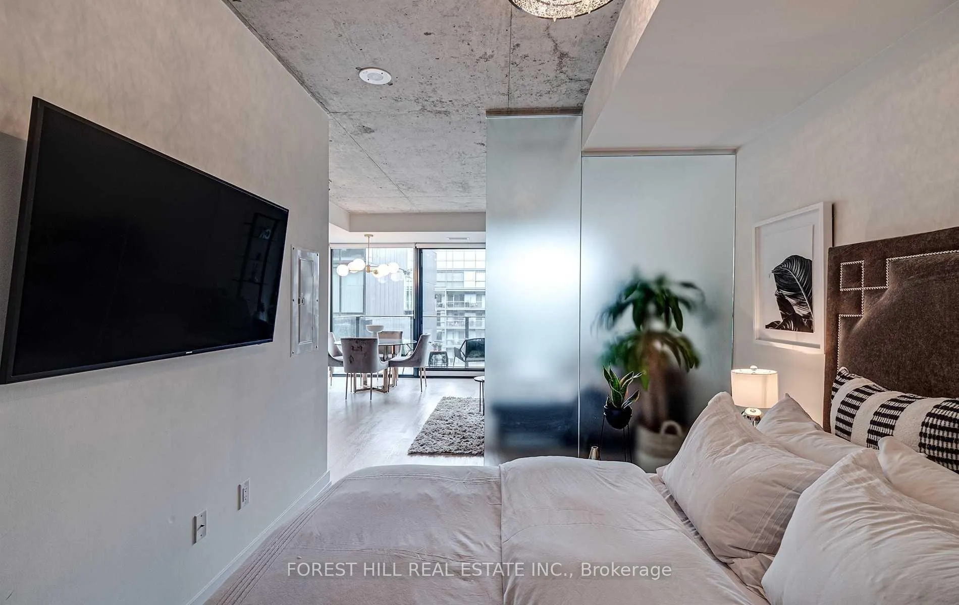Photo 12 of Unit 811, 629 King Street, Toronto, Waterfront Communities — HOMEH