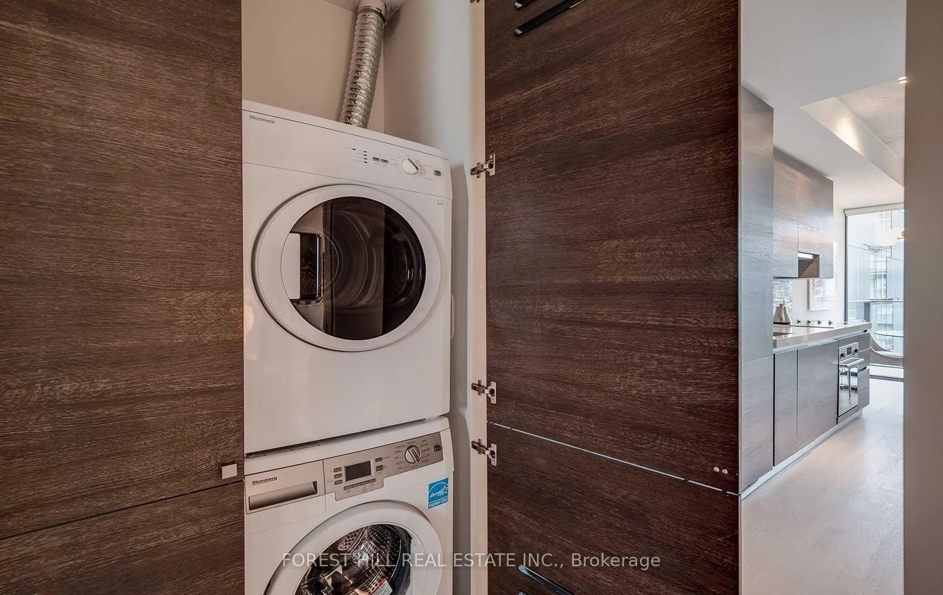 Photo 16 of Unit 811, 629 King Street, Toronto, Waterfront Communities — HOMEH