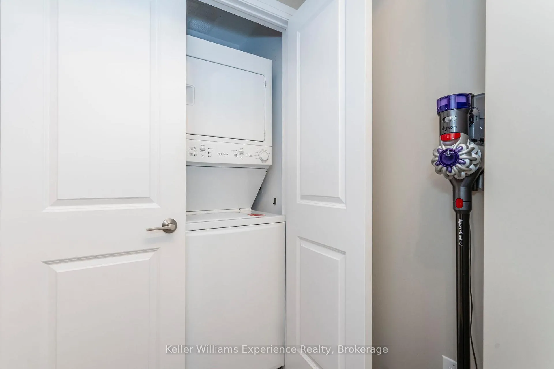 Photo 31 of Unit 516, 302 Essa Road, Barrie, Ardagh — HOMEH