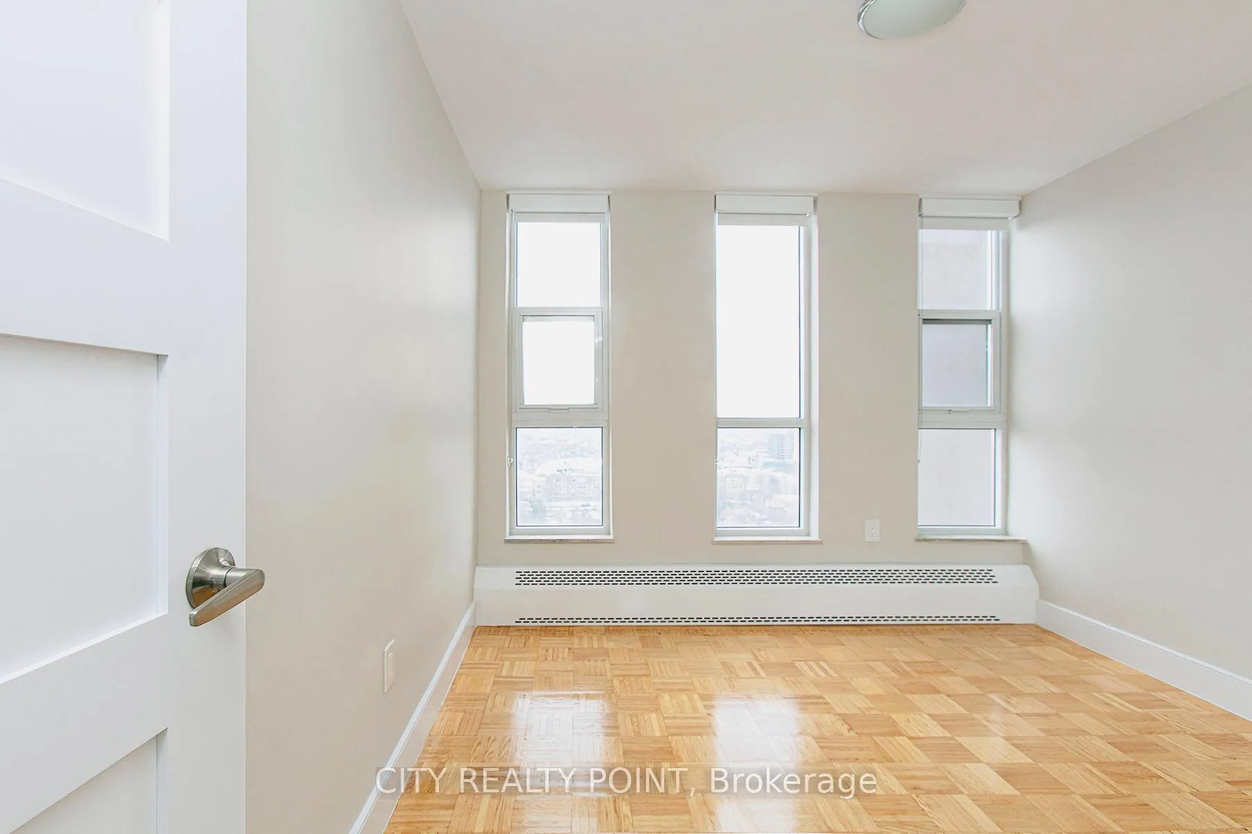Photo 15 of Unit PH9, 666 Spadina Avenue, Toronto, University — HOMEH