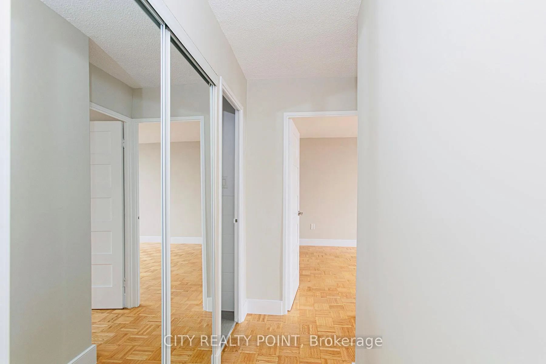 Photo 16 of Unit PH9, 666 Spadina Avenue, Toronto, University — HOMEH