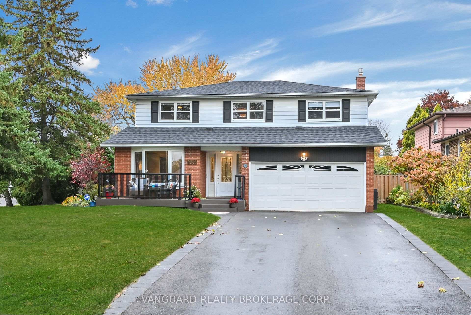 Photo 1 of 279 Bell Air Drive, Caledon, Bolton East — HOMEH