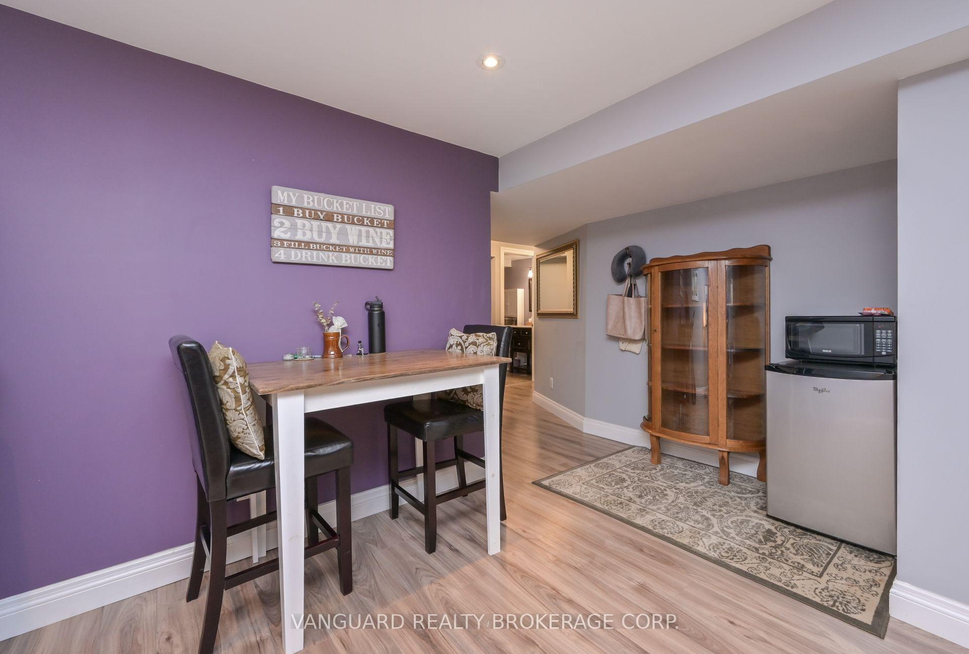 Photo 23 of 279 Bell Air Drive, Caledon, Bolton East — HOMEH