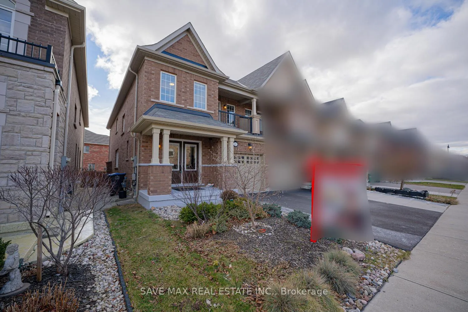 Photo 2 of 61 Edinburgh Drive, Brampton, Bram West — HOMEH