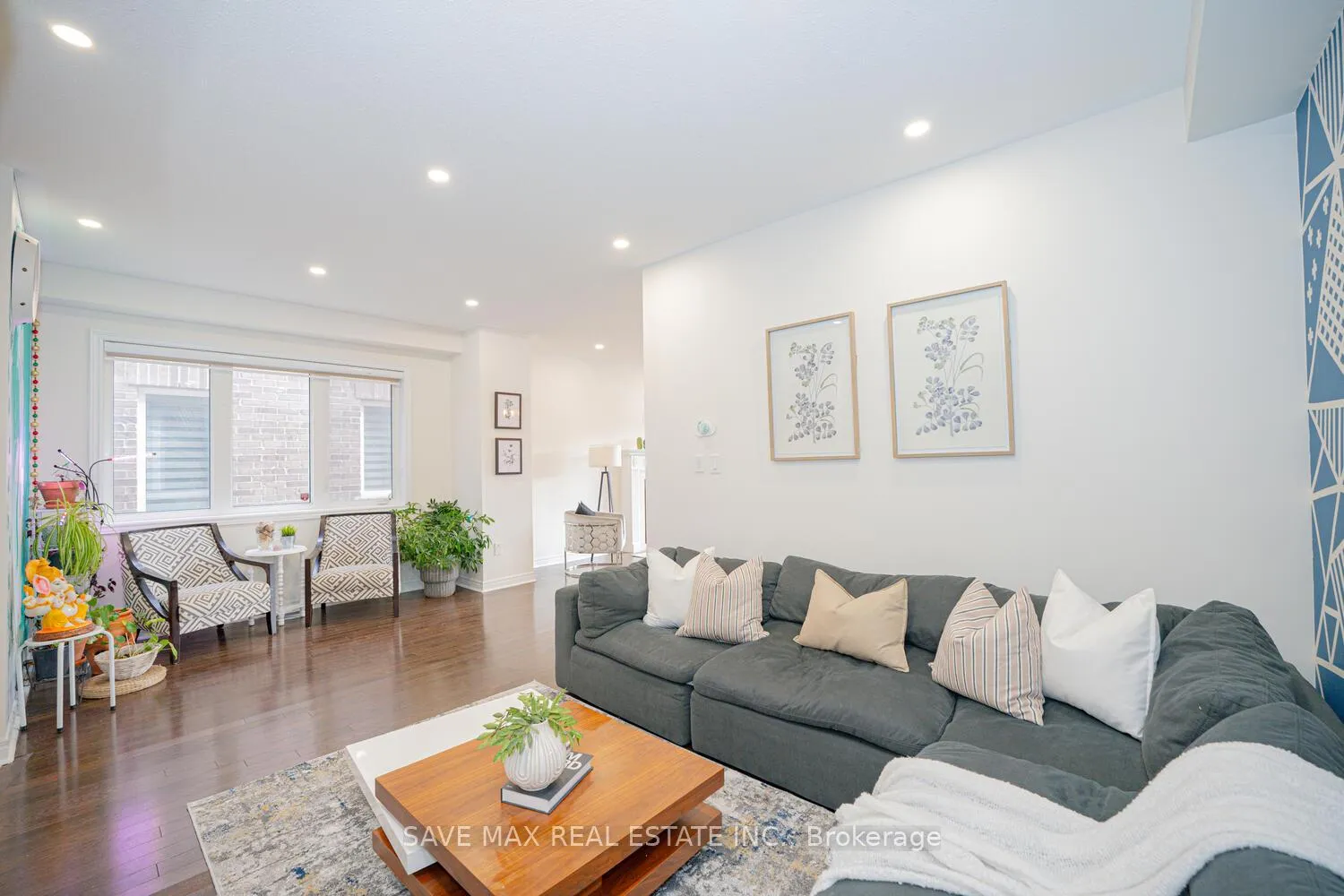 Photo 6 of 61 Edinburgh Drive, Brampton, Bram West — HOMEH