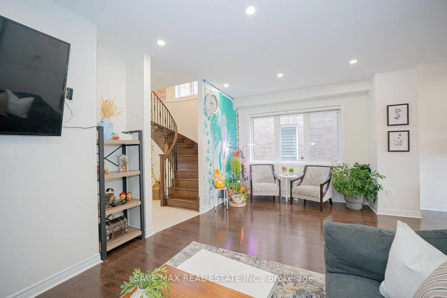 Photo 7 of 61 Edinburgh Drive, Brampton, Bram West — HOMEH