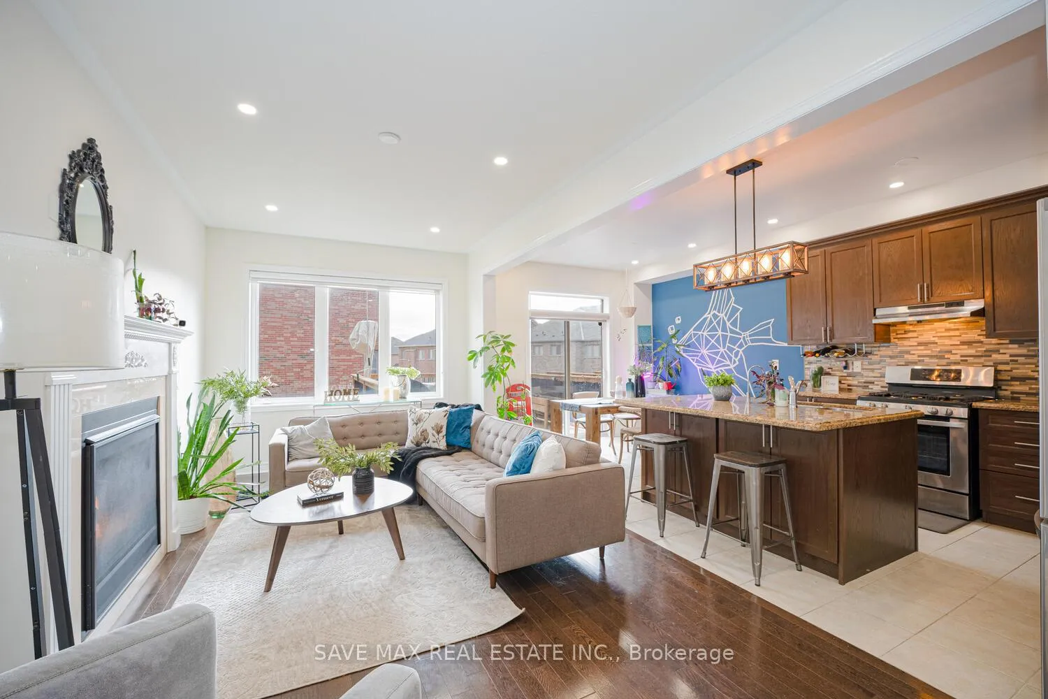 Photo 8 of 61 Edinburgh Drive, Brampton, Bram West — HOMEH