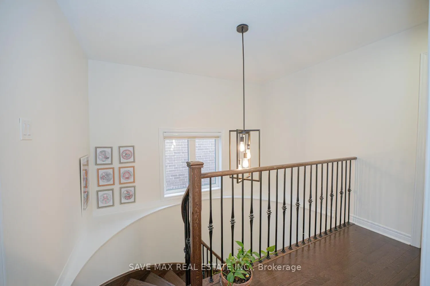Photo 19 of 61 Edinburgh Drive, Brampton, Bram West — HOMEH