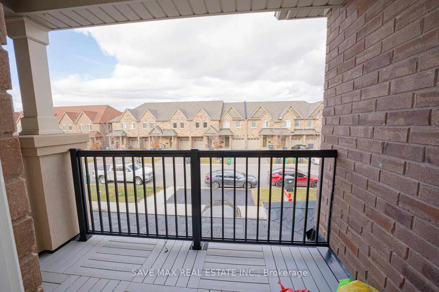 Photo 28 of 61 Edinburgh Drive, Brampton, Bram West — HOMEH