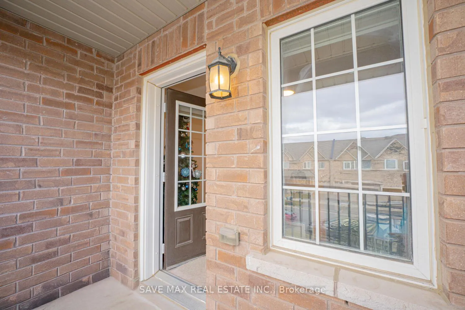 Photo 29 of 61 Edinburgh Drive, Brampton, Bram West — HOMEH