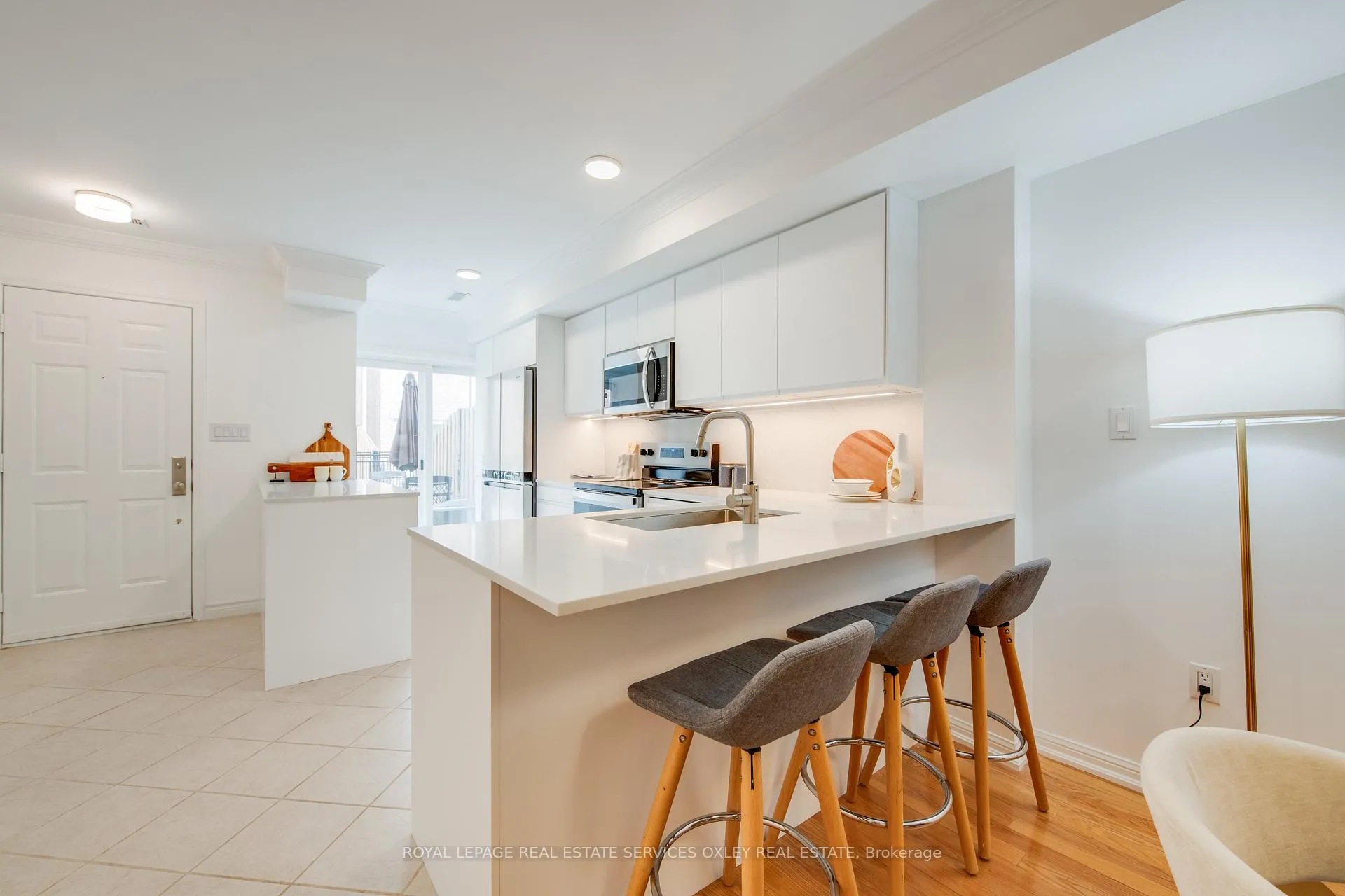 Photo 8 of Unit 15, 151 Merton Street, Toronto, Mount Pleasant West — HOMEH