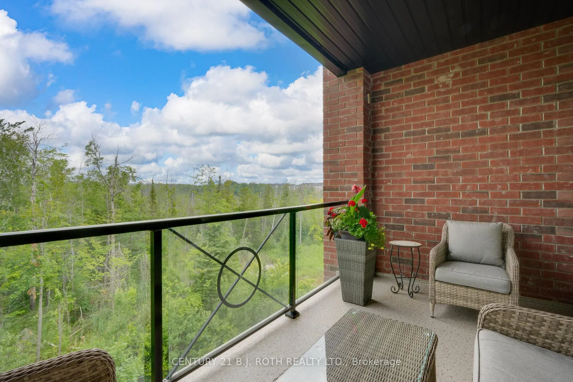 Photo 26 of Unit 312, 5 Greenwich Street, Barrie, Ardagh — HOMEH