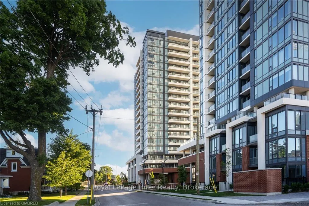 Front of Unit 1606, 15 Wellington Street S