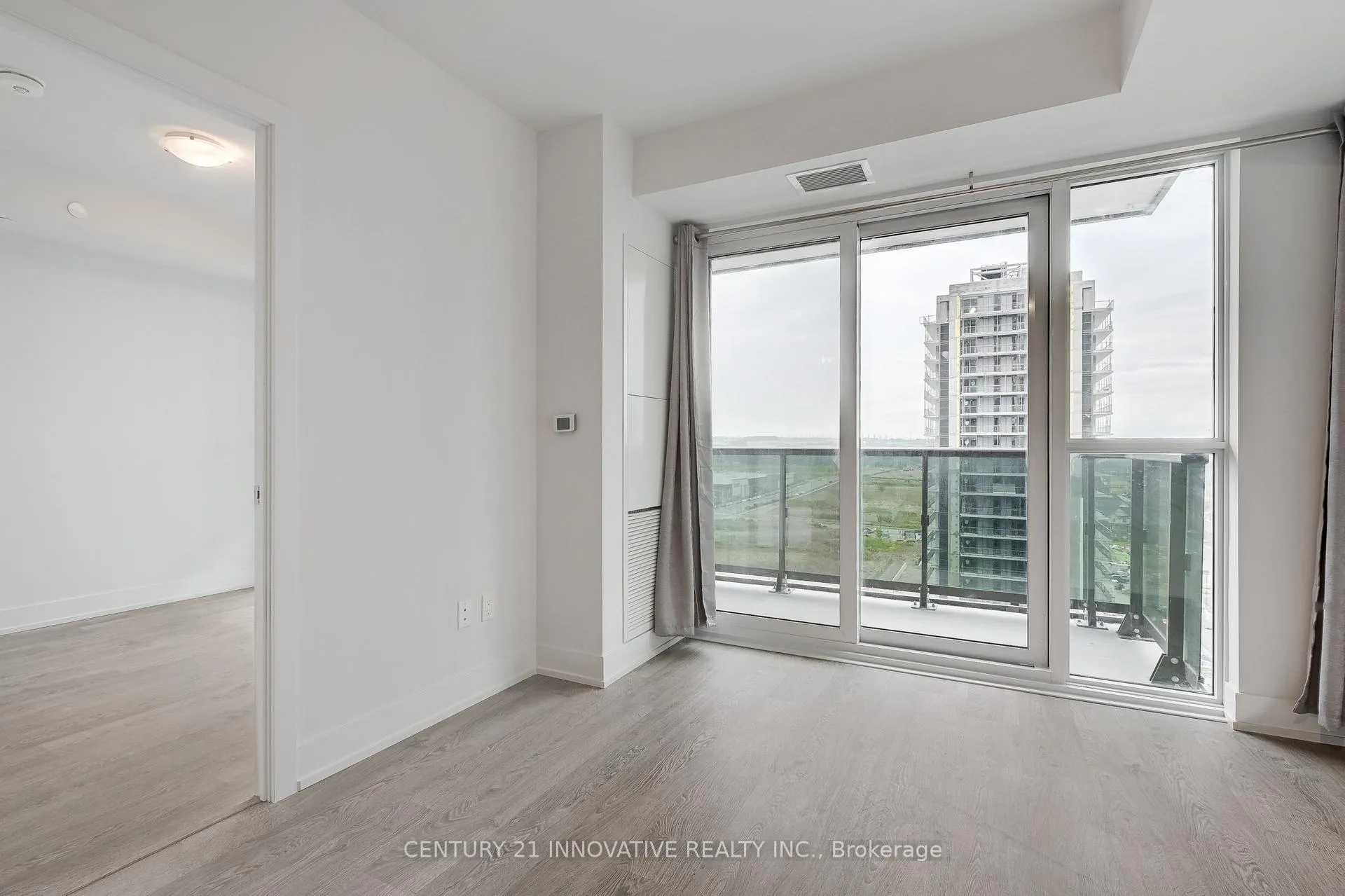 Photo 6 of Unit 1209, 2550 Simcoe Street N, Oshawa, Windfields — HOMEH