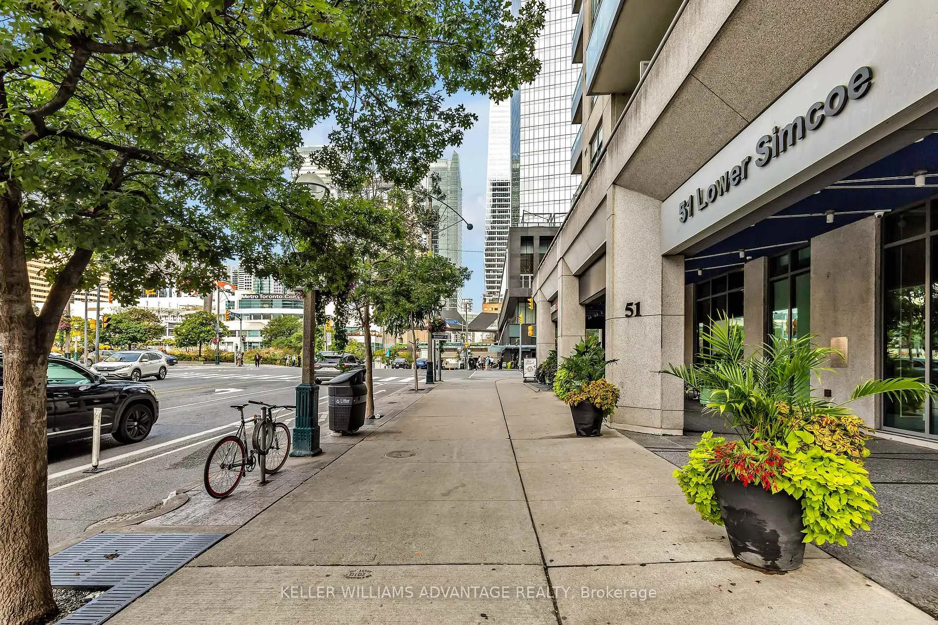 Photo 2 of Unit 516, 51 Lower Simcoe Street, Toronto, Waterfront Communities — HOMEH
