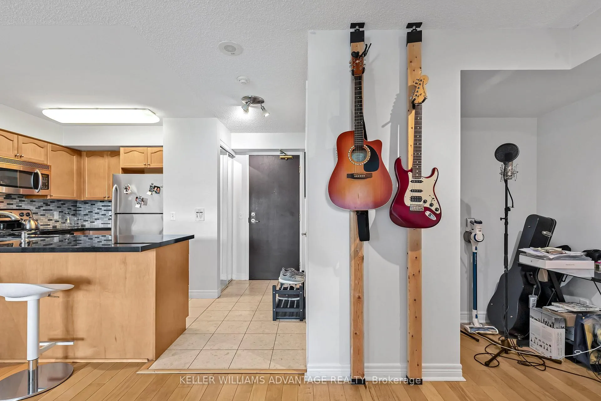 Photo 14 of Unit 516, 51 Lower Simcoe Street, Toronto, Waterfront Communities — HOMEH