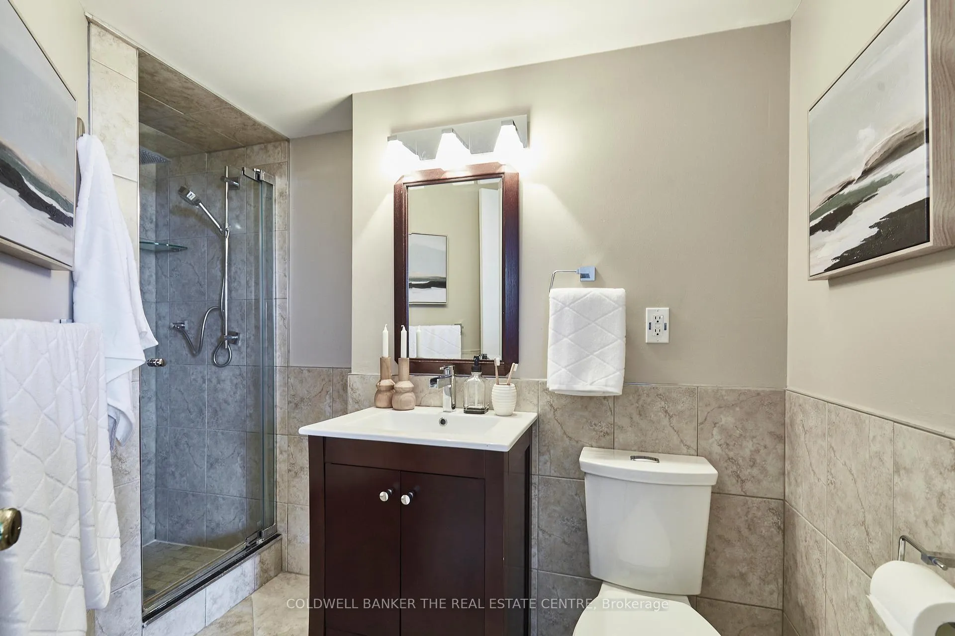 Photo 18 of Unit 401, 2 Westney Road N, Ajax, Central West — HOMEH