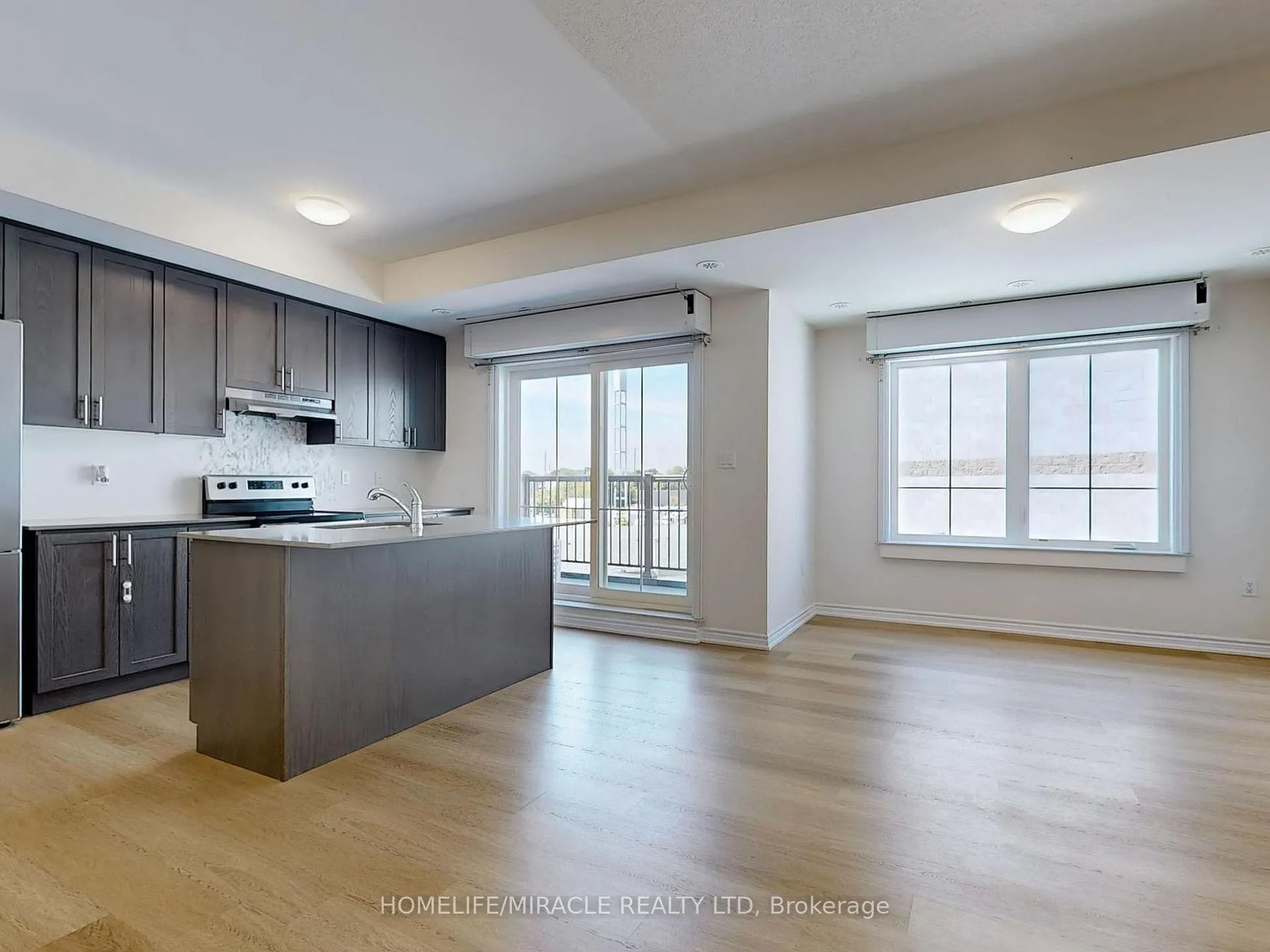 Photo 1 of Unit 9 UPPER, 490 Beresford Path, Oshawa, Central — HOMEH