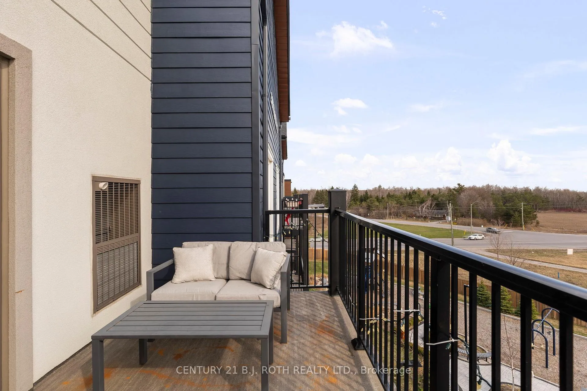Photo 17 of Unit 409, 54 Koda Street, Barrie, Rural Barrie Southwest — HOMEH