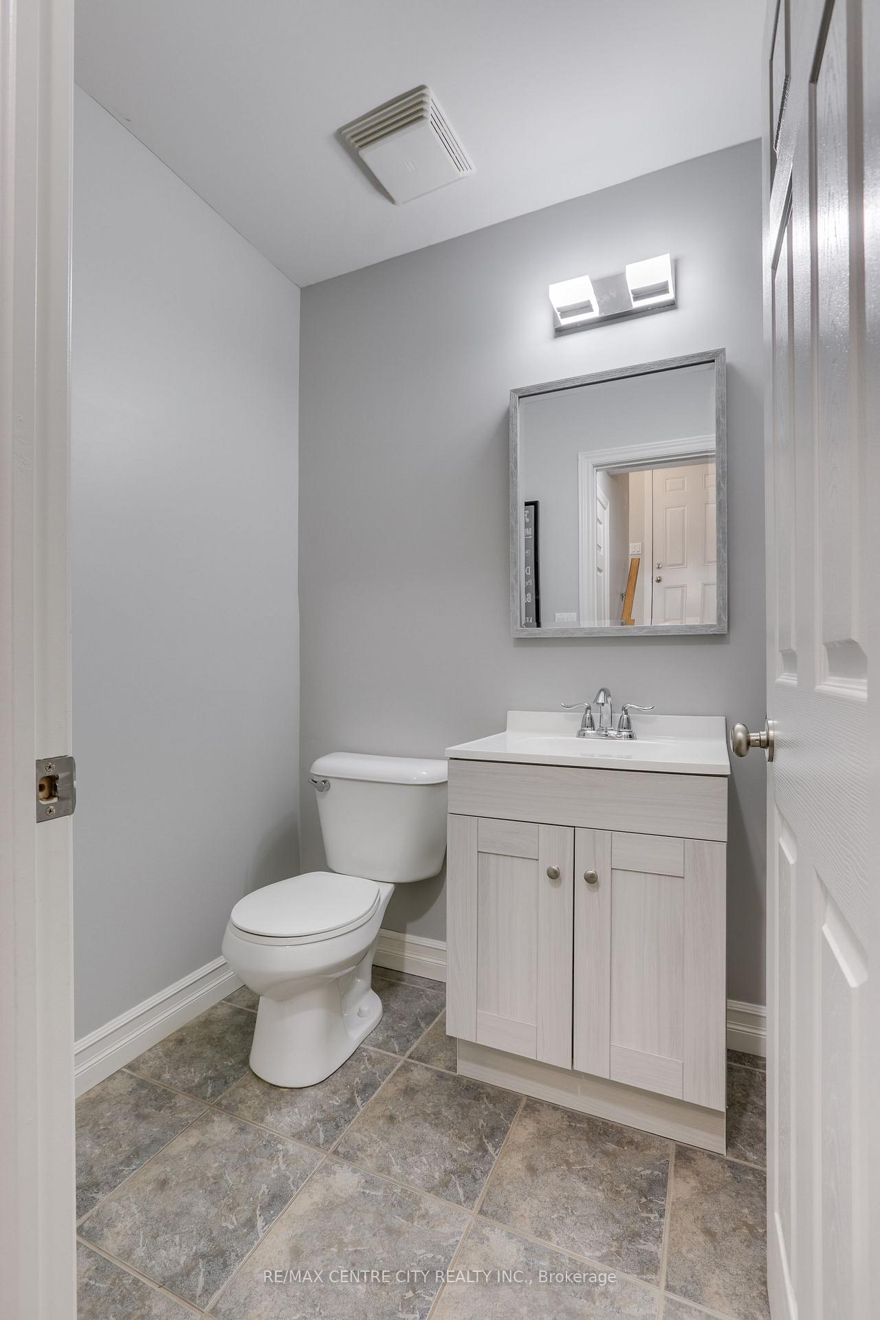 Photo 17 of 52 Owen Court, Central Elgin, Rural Central Elgin — HOMEH