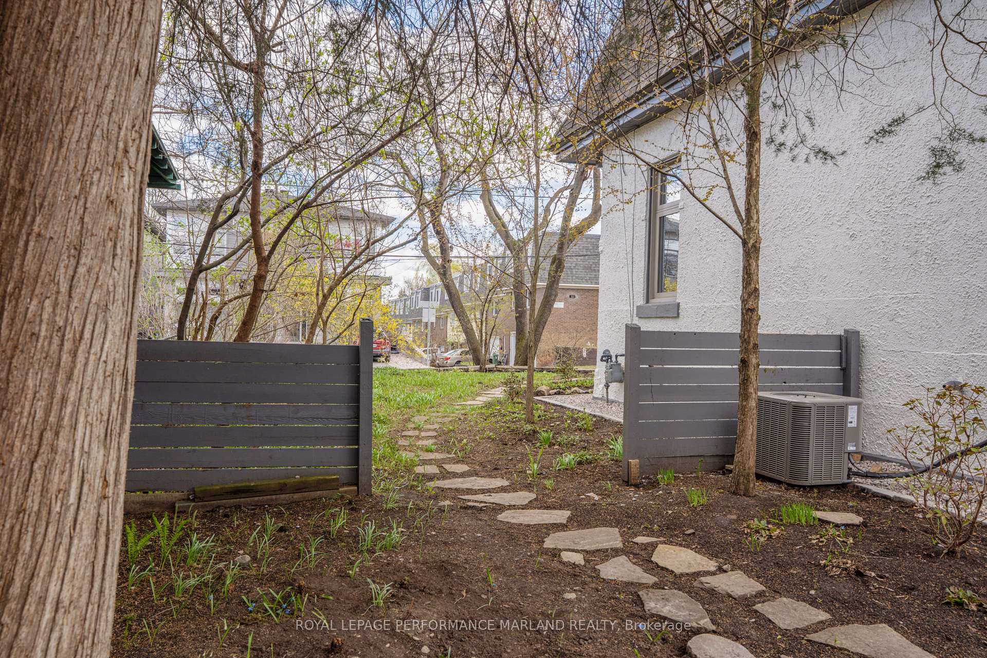Photo 26 of 105 Cameron Avenue, Ottawa, Old Ottawa South — HOMEH
