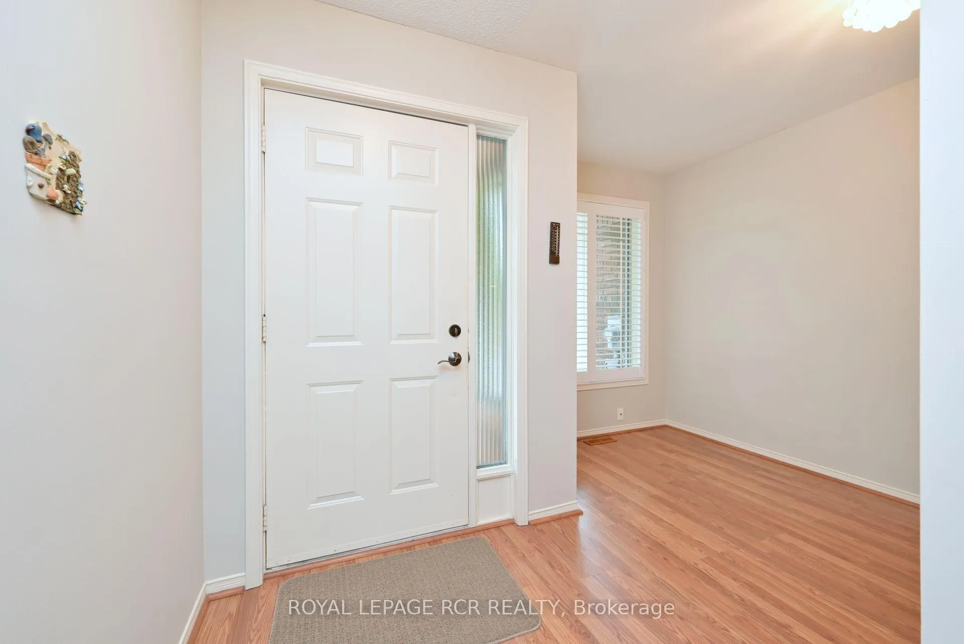 Photo 3 of 49 Green Briar Road, New Tecumseth, Alliston — HOMEH