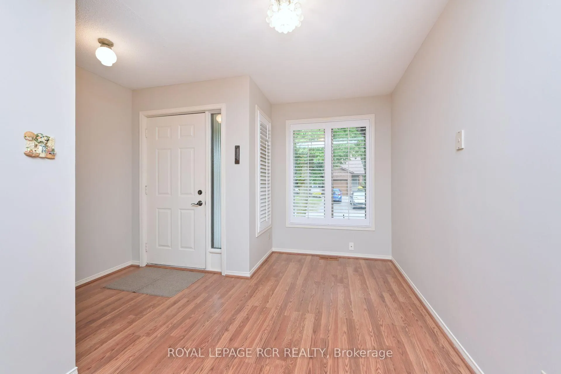 Photo 8 of 49 Green Briar Road, New Tecumseth, Alliston — HOMEH