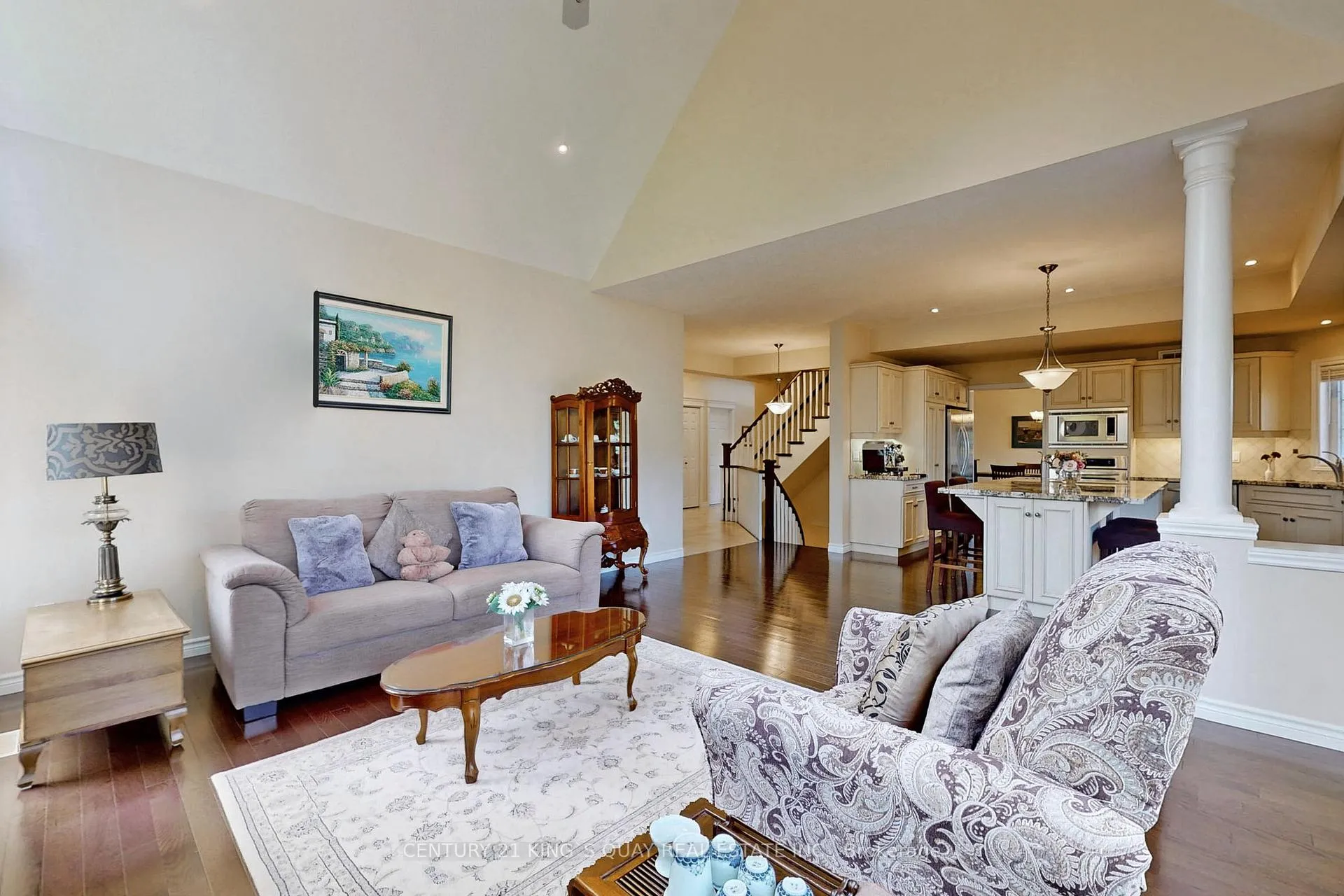 Photo 6 of Unit 5, 3 Reddington Drive, Caledon, Palgrave — HOMEH