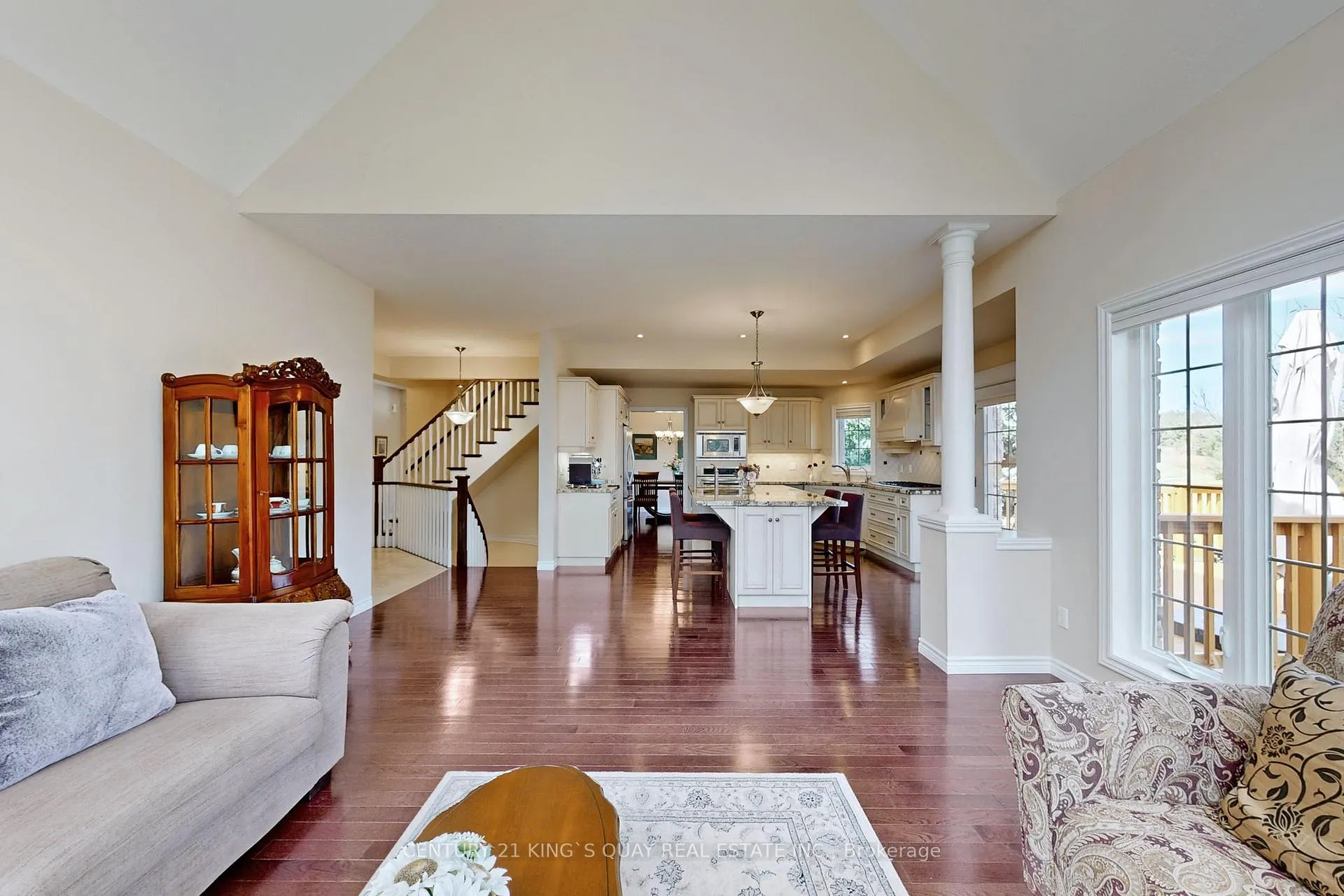 Photo 7 of Unit 5, 3 Reddington Drive, Caledon, Palgrave — HOMEH