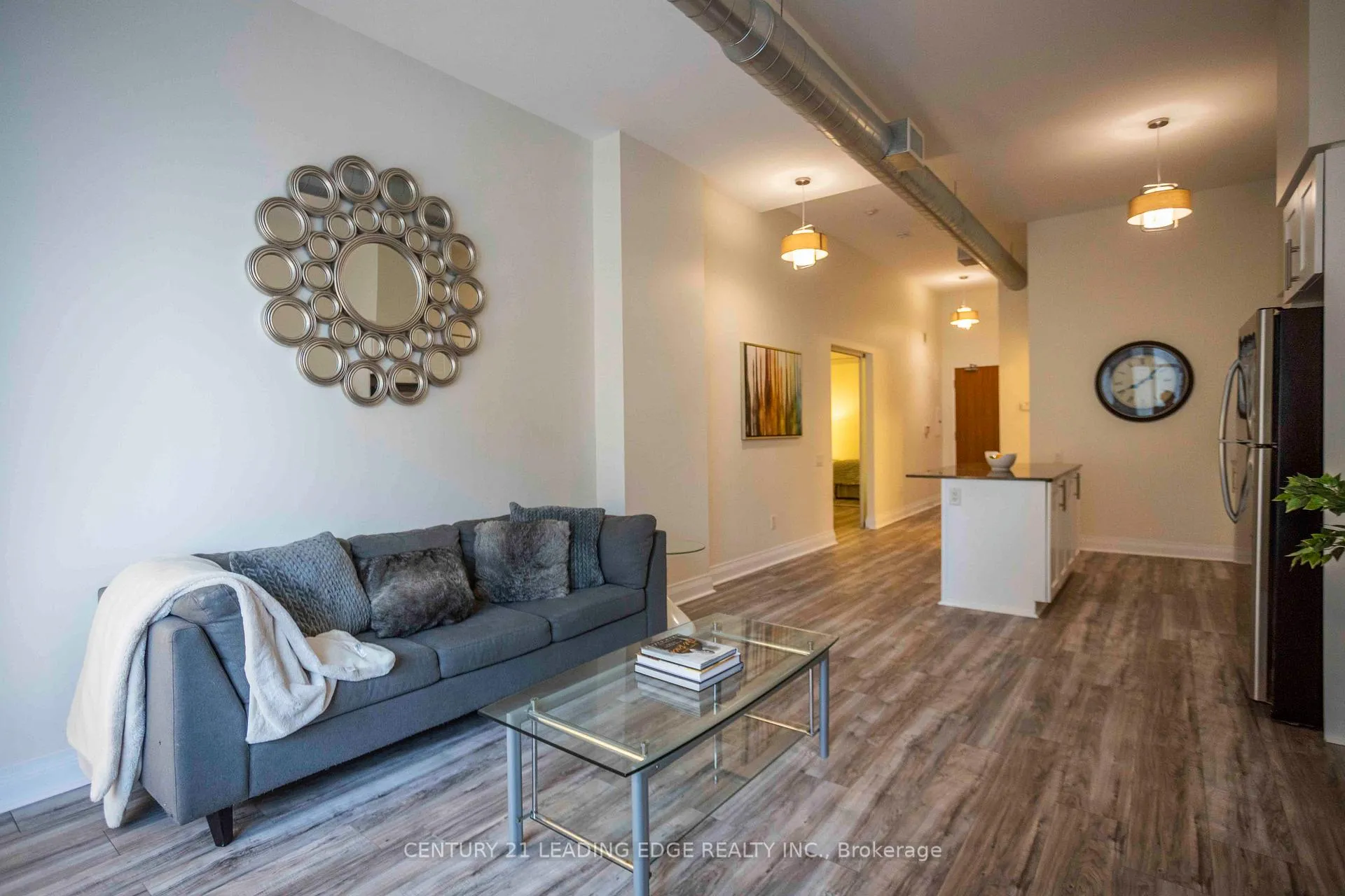 Photo 8 of Unit Loft #5, 2191 Yonge Street, Toronto, Mount Pleasant West — HOMEH