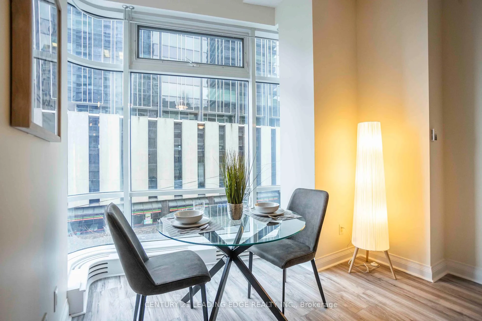 Photo 11 of Unit Loft #5, 2191 Yonge Street, Toronto, Mount Pleasant West — HOMEH