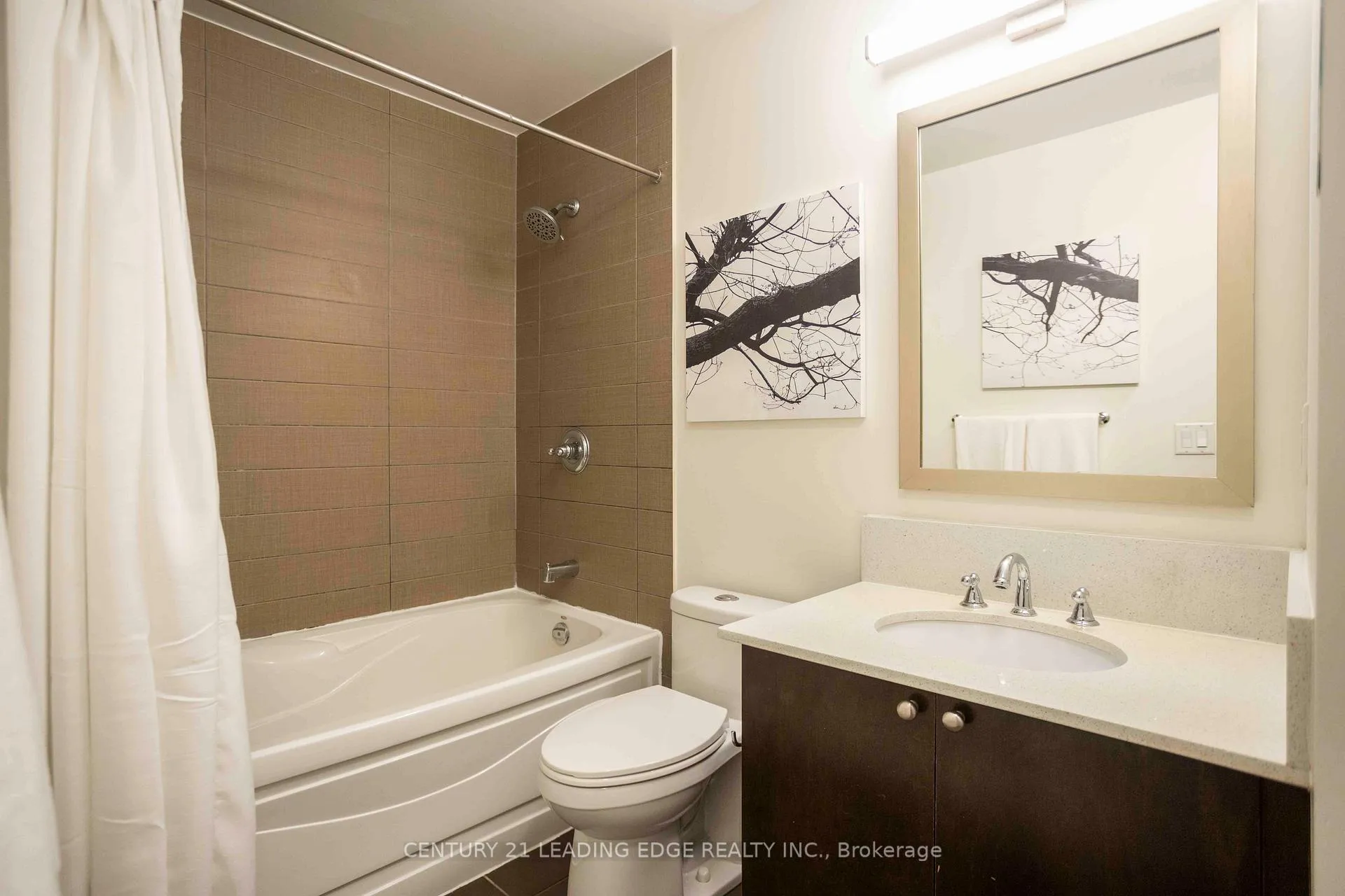 Photo 17 of Unit Loft #5, 2191 Yonge Street, Toronto, Mount Pleasant West — HOMEH