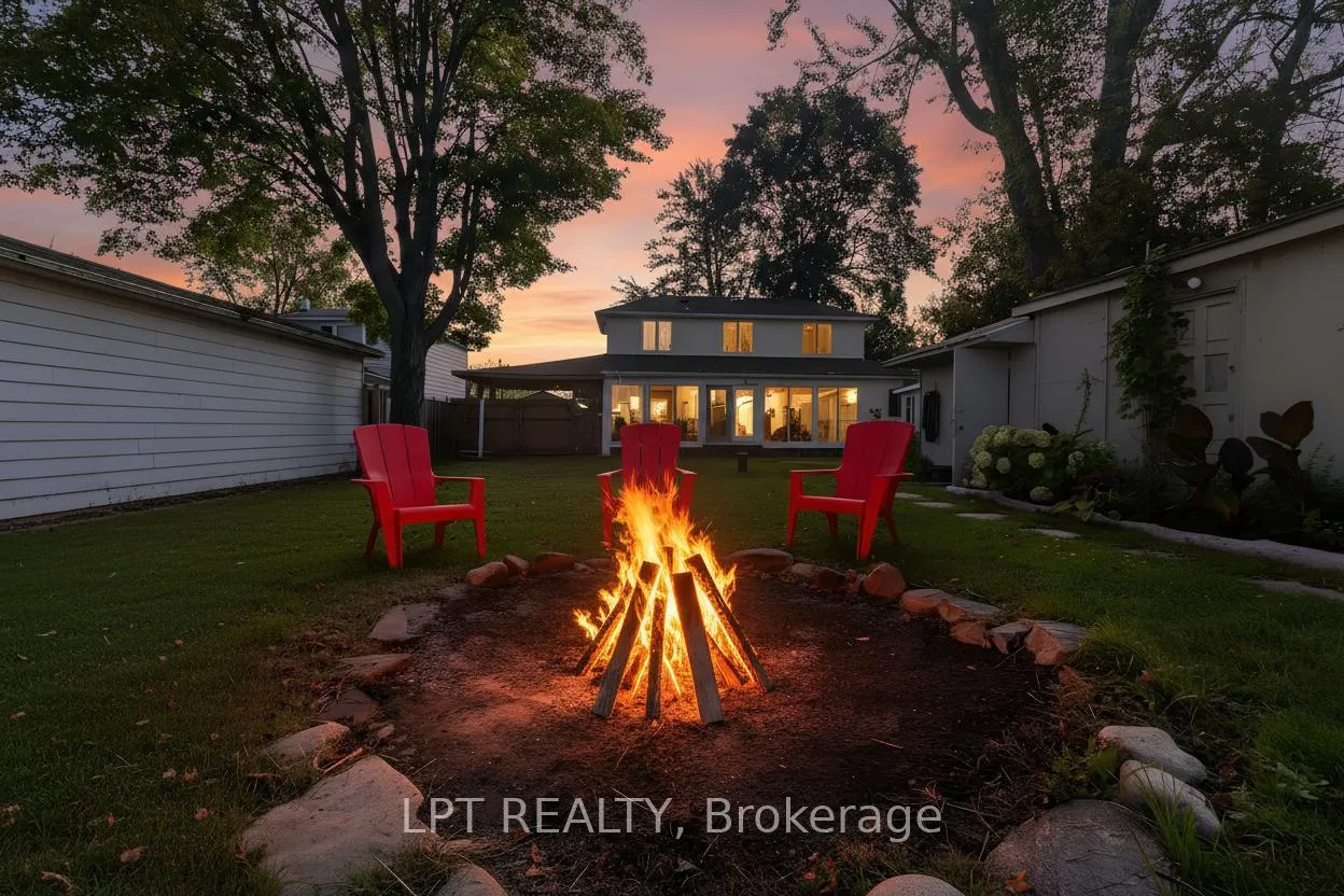 Photo 1 of 24 Lakeshore Road, Georgina, Virginia — HOMEH