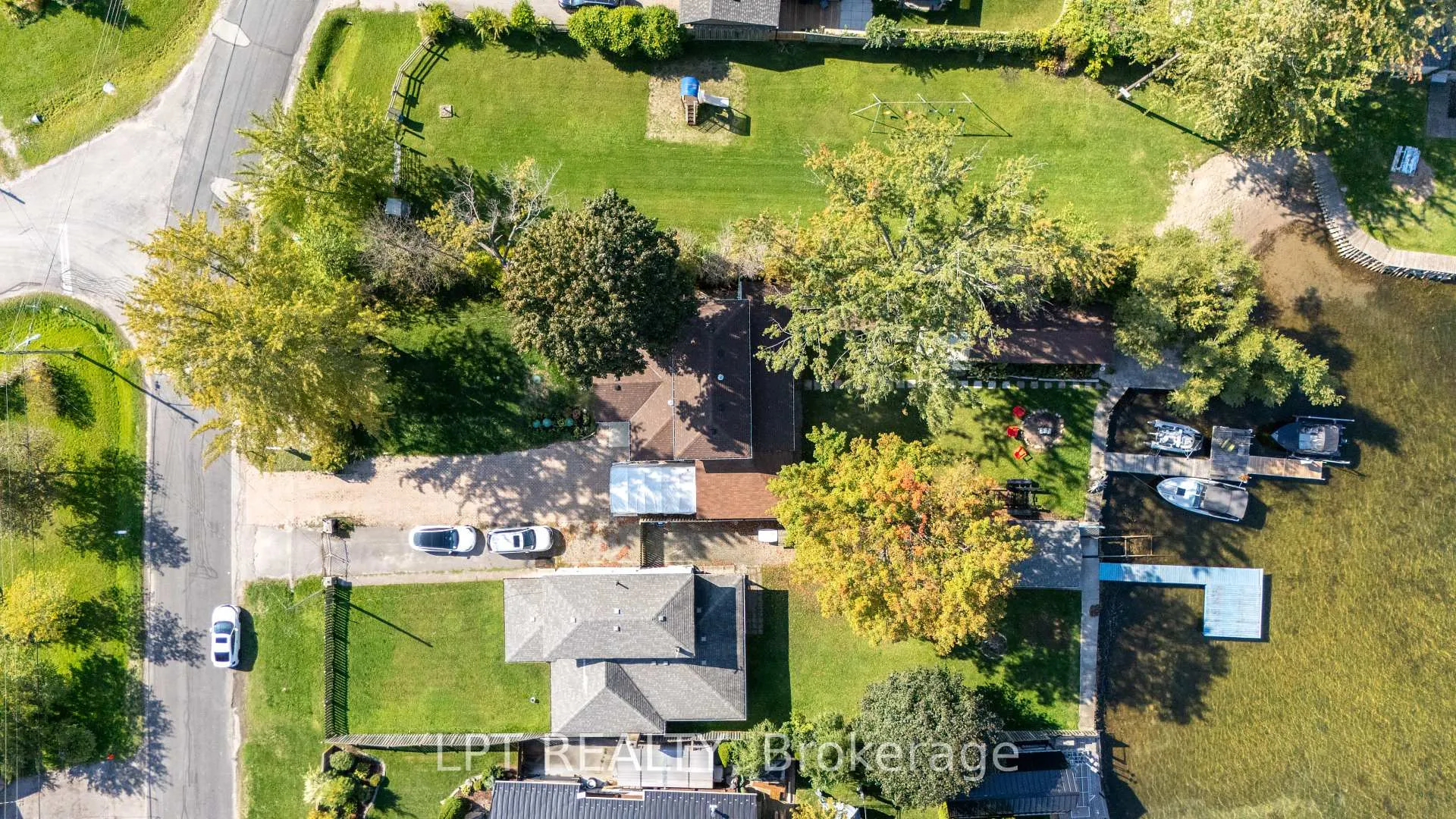 Photo 31 of 24 Lakeshore Road, Georgina, Virginia — HOMEH