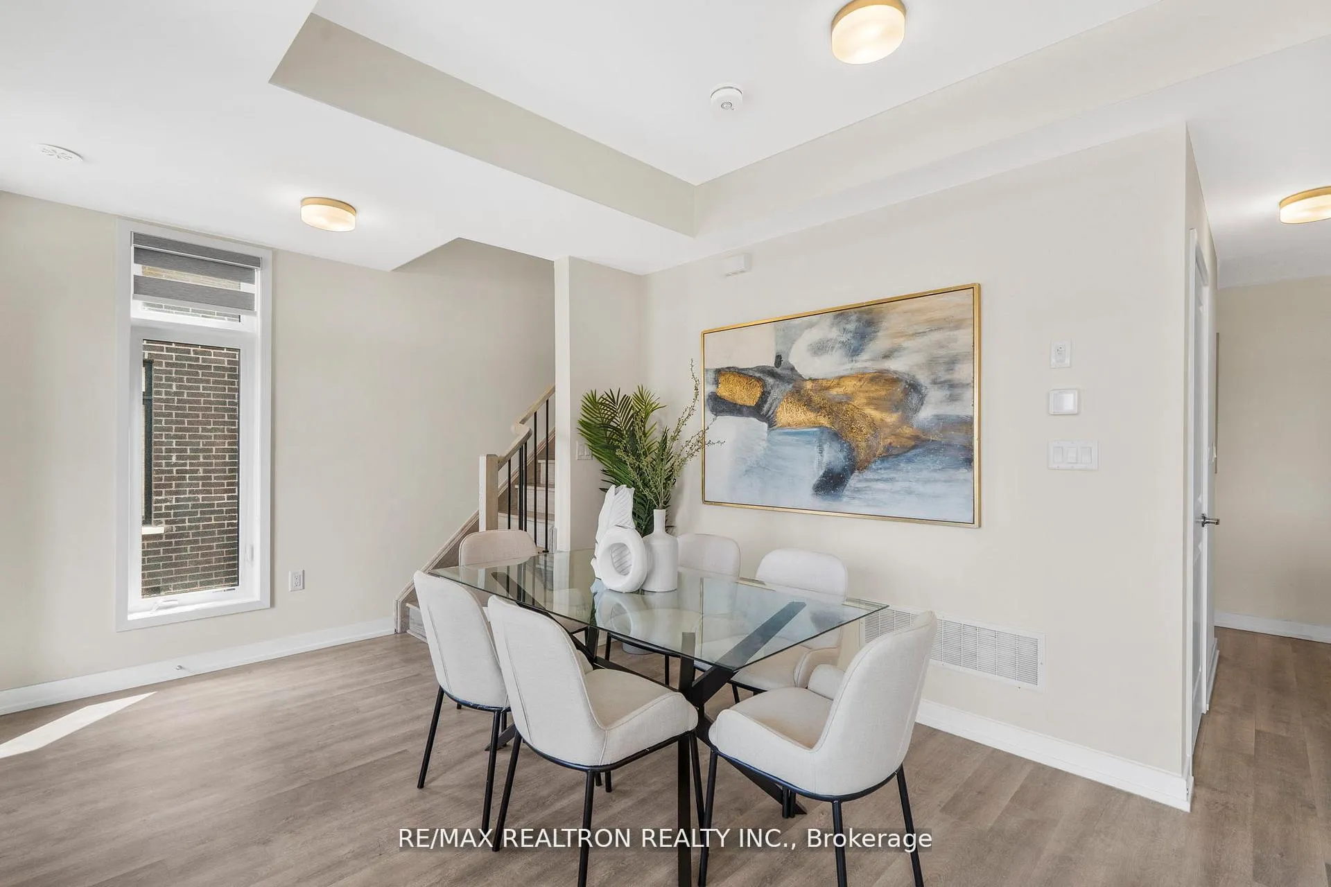 Photo 14 of Unit 401, 2550 Castlegate Crossing, Pickering, Duffin Heights — HOMEH