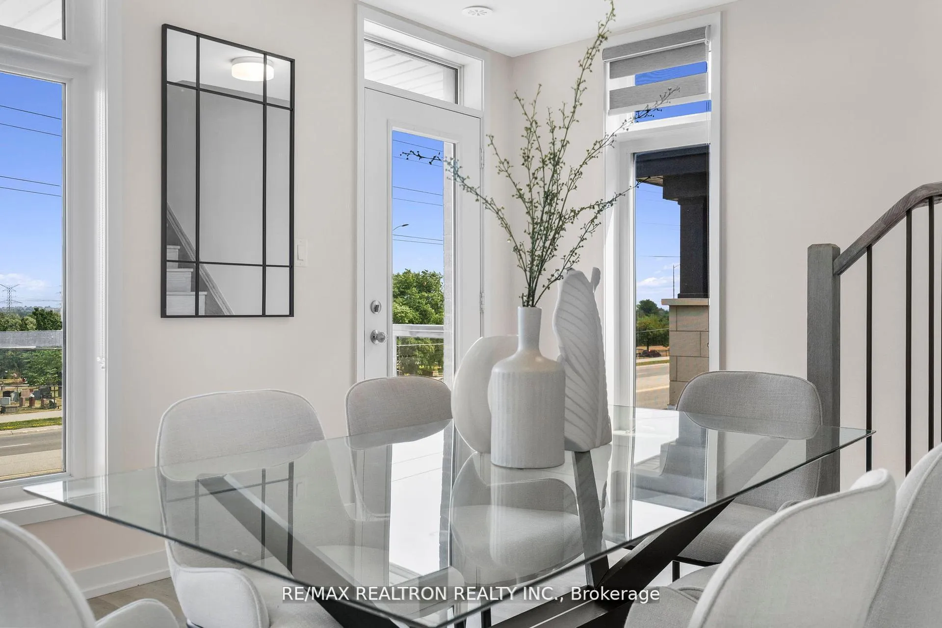 Photo 16 of Unit 401, 2550 Castlegate Crossing, Pickering, Duffin Heights — HOMEH