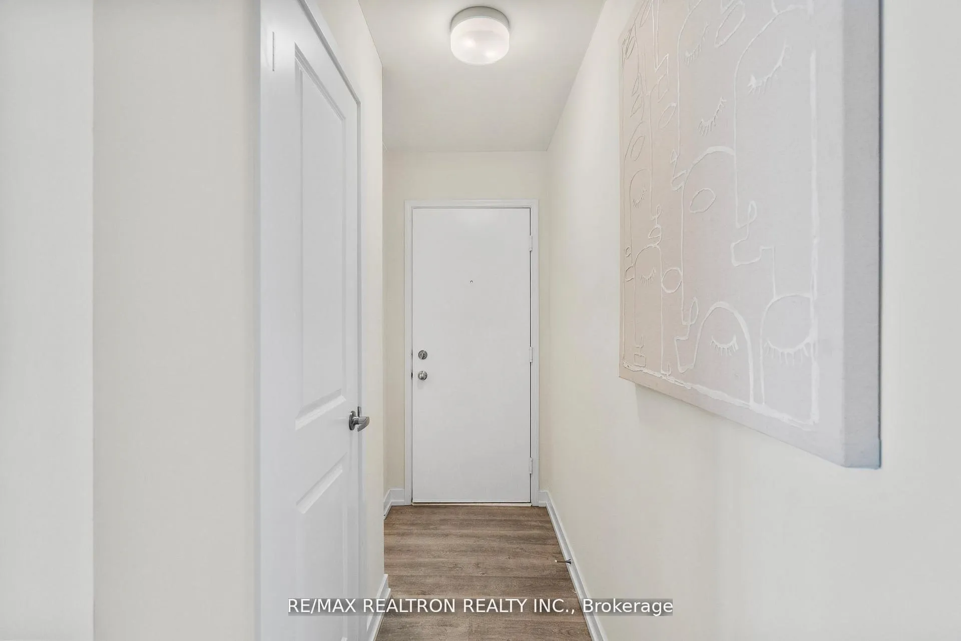 Photo 33 of Unit 401, 2550 Castlegate Crossing, Pickering, Duffin Heights — HOMEH